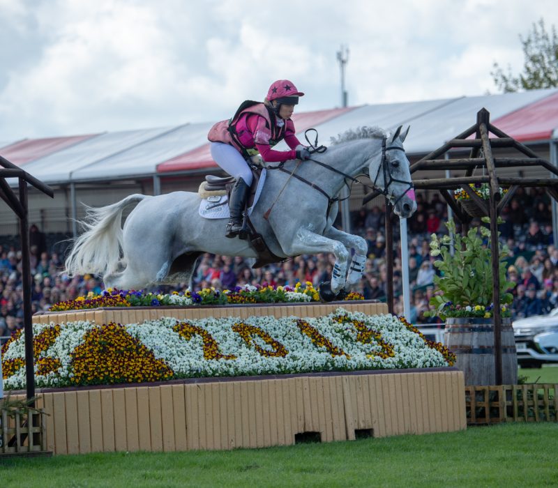 Emma Hyslop-Webb rides Waldo III