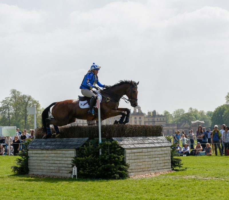 Imogen Murray riding Ivor Gooden
